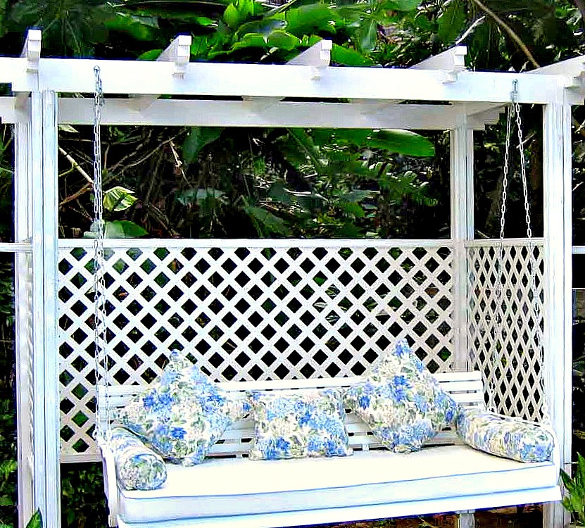 <?php echo Serenity Beach Villa.